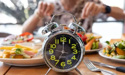 Intermittent Fasting: Beat Oxidative Stress, Boost Your Health!